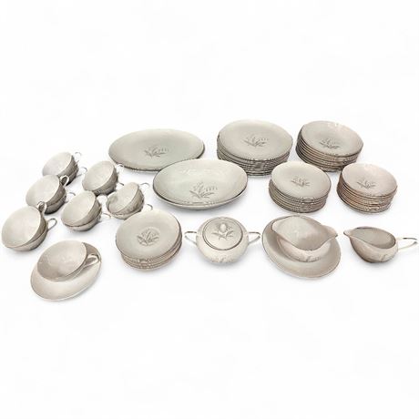 Kaysons "Golden Rhapsody" (Japan, 1961) 50-Piece Fine China Set (Service for 8)