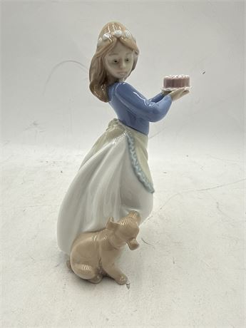 Nao By Lladro "Puppy's Birthday" Porcelain Figurine