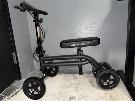 Black KneeRover Economy Knee Scooter Steerable Knee Walker