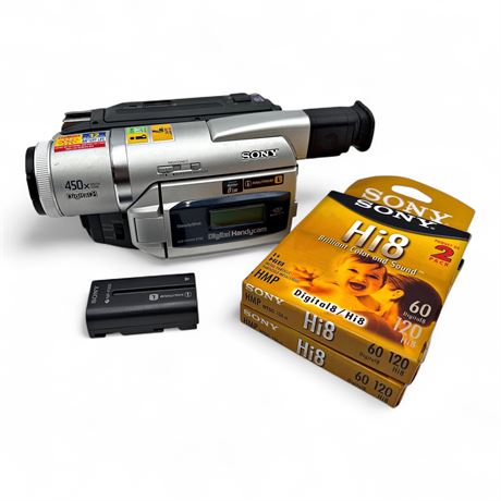 Sony DCR-TRV520 Digital8 Handycam Camcorder