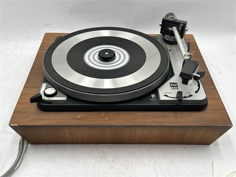 Vintage Dual 1019 Turntable