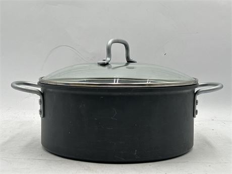 Calphalon Hard Anodized Two-Handle Everyday Pan/Dutch Oven 5 Qt