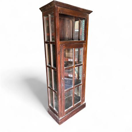 Vintage "Cape Cod" Curio Bookcase/Display Cabinet