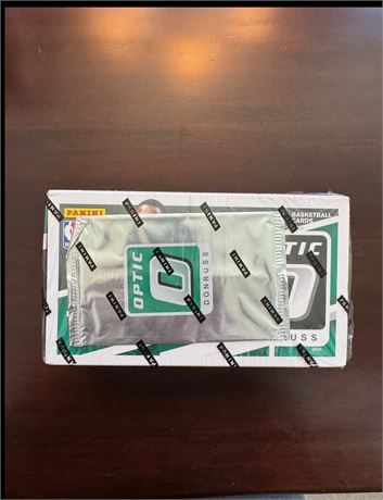 2019-20 Donruss Optic Fanatic Exclusive Opened Near Complete Box Set RARE