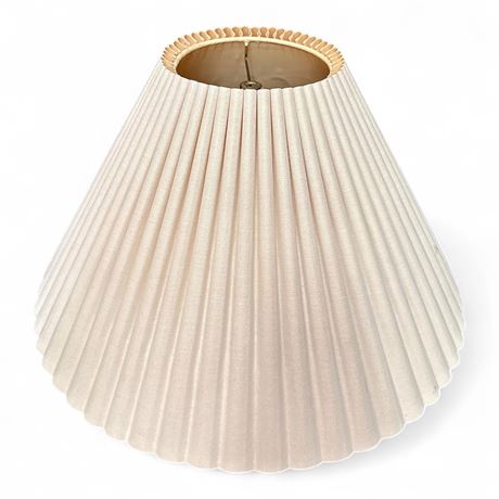 Traditional Pleated Empire Lampshade w/ Scalloped Edge