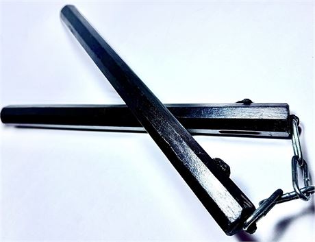 14" Nunchaku, Octagonal Hardwood Handles, Chain Cord