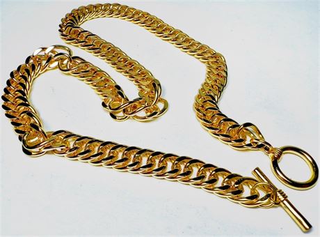 Gold Tone Thick Link Style 18” Necklace / Chain
