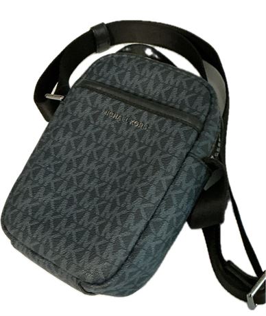Men’s Michael Kors Logo Crossbody Bag –  Black / Charcoal MK Signature