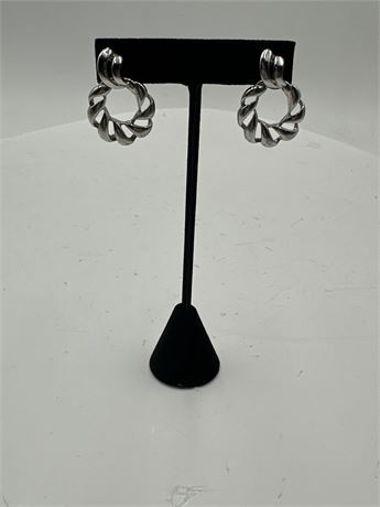 Pair Of Silver-Tone Cut-Out Twisted Wreath-Style Earrings
