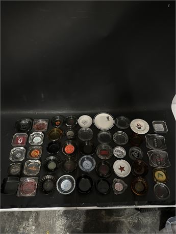 Collection of Mid-Century Hotel, Casino & Restaurant Advertising Ashtrays
