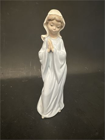 Nao By Lladro "Praying Girl" Porcelain Figurine