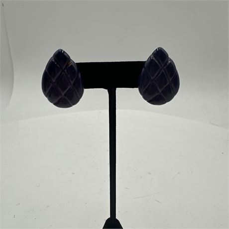 Vintage Unsigned Molded Resin Quilted Domed Teardrop Pierced Earrings