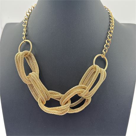 Gold-Tone Oversized Mesh Chain Link Statement Necklace