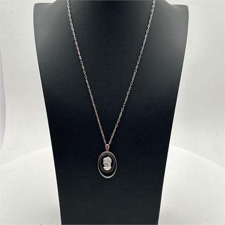Silver-Tone Cameo Pendant Necklace with Black Onyx-Style Setting